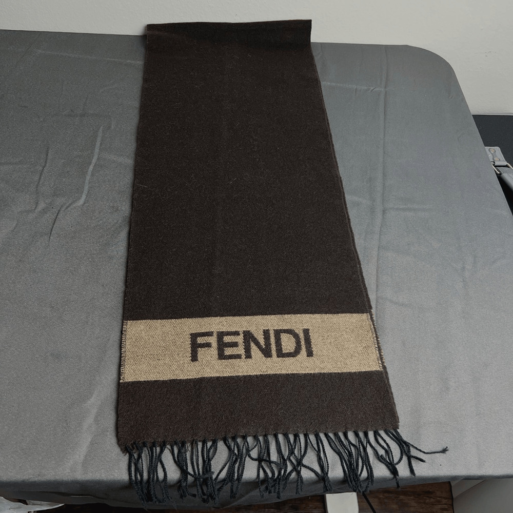FENDI WOOL GRAPHIC SCARF